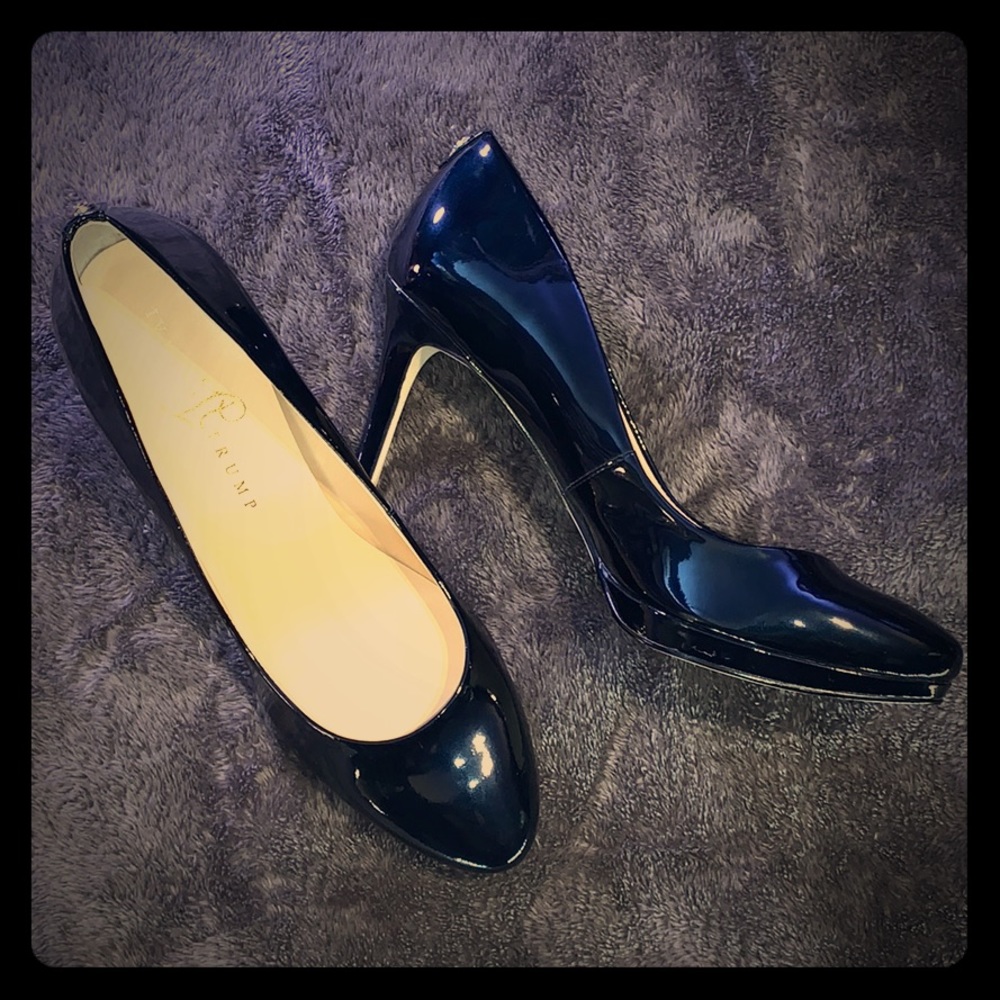 New Ivanka Trump Sophia Platform Heels Blue S9.5